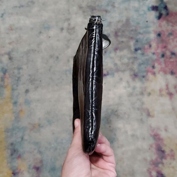 Patricia Nash Tooled Leather Flower Wistlet in Metallic Silver - Picture 8 of 16